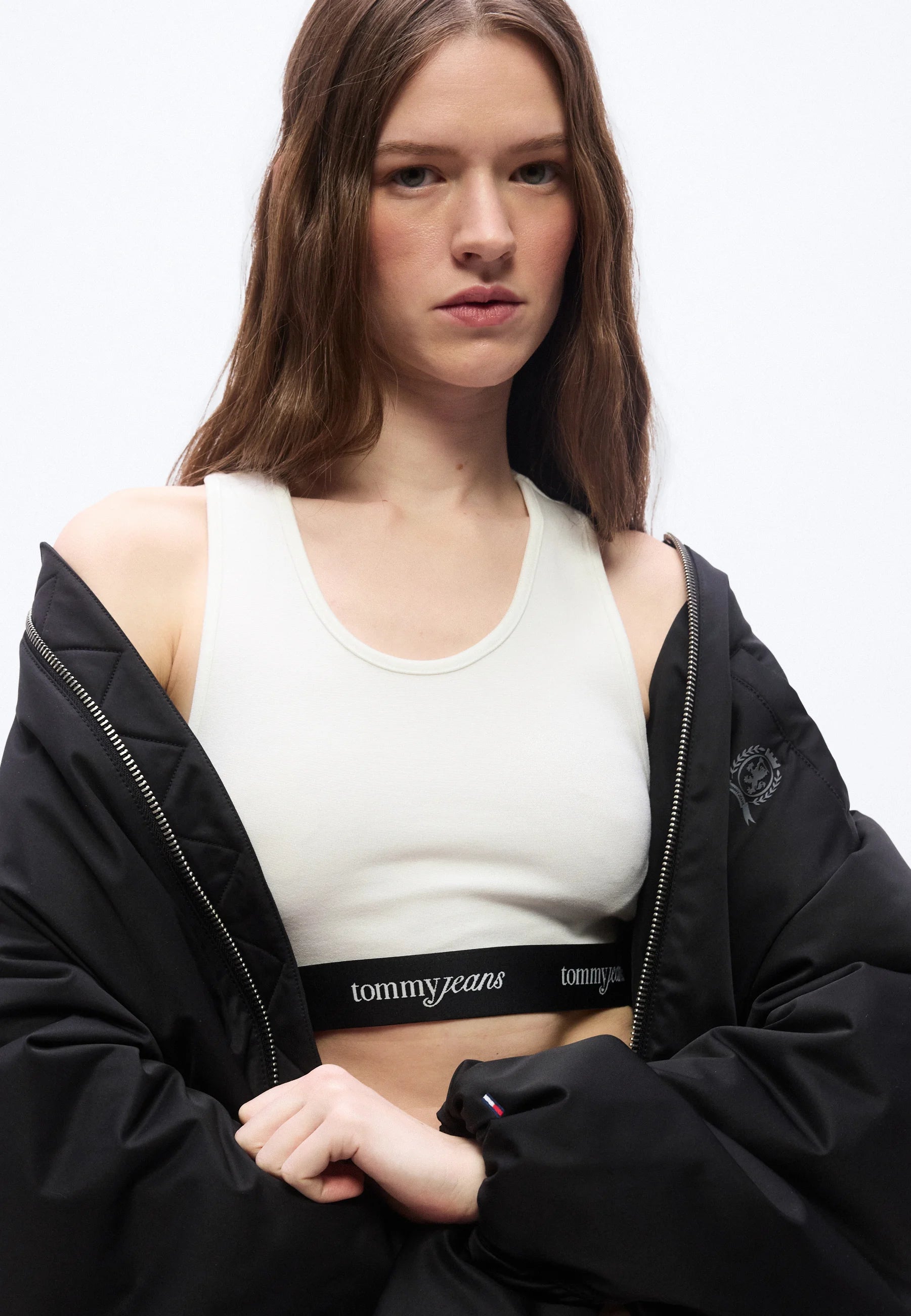 Tommy Jeans Repeat Logo Racerback Soft Bra – Ecru