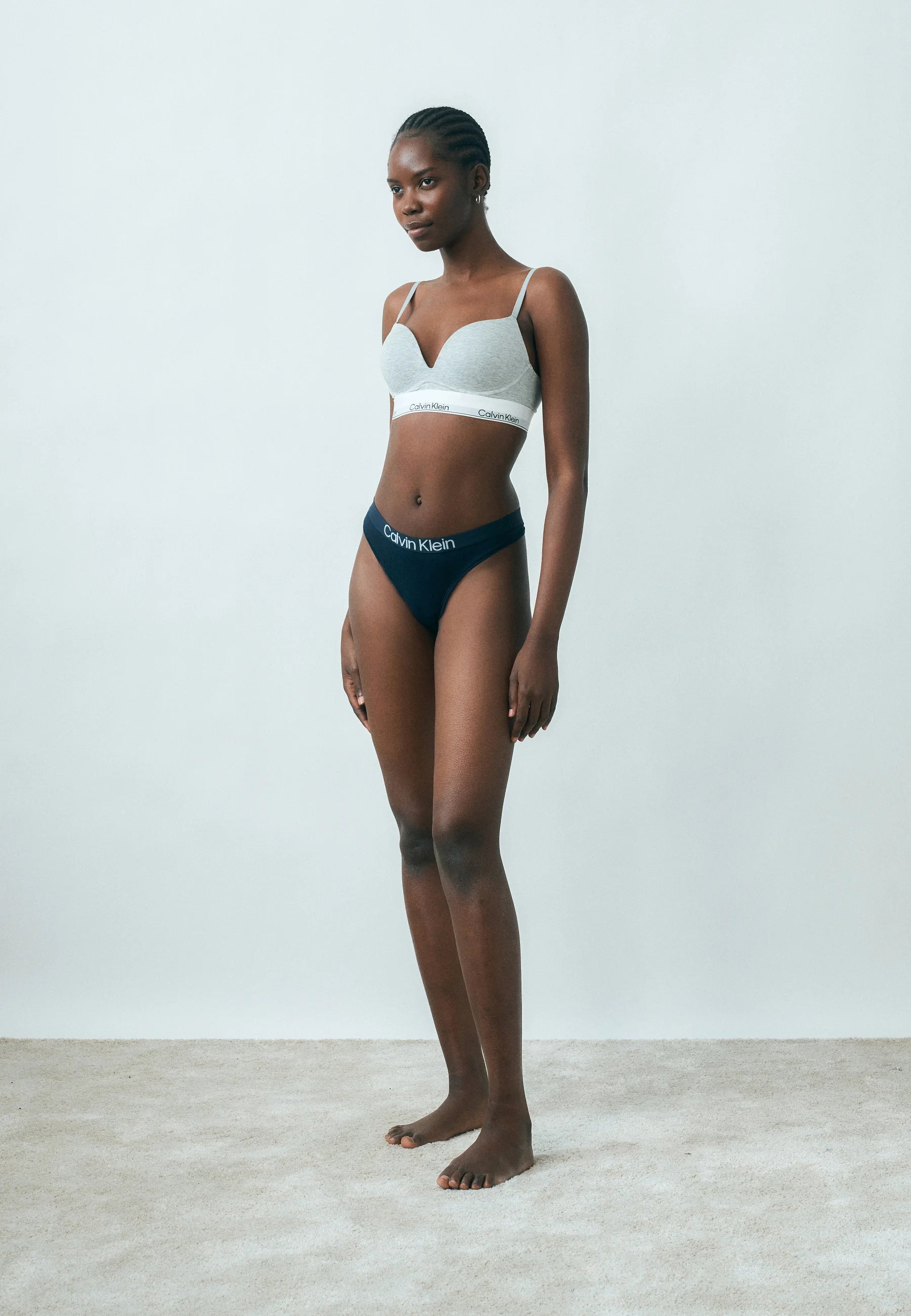 Calvin Klein Extra Soft 5-Pack Thongs – Shoreline, White, Grey, Blue