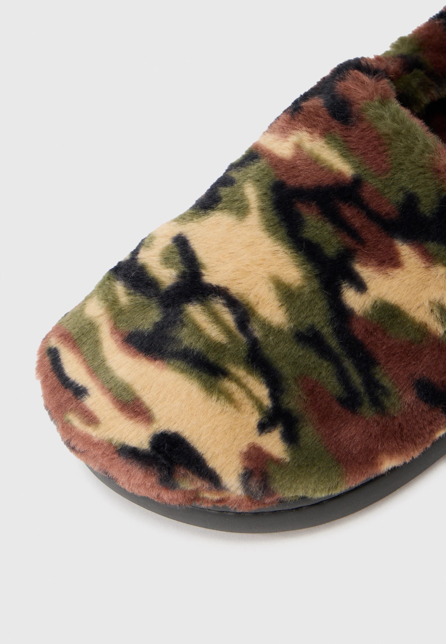 Sabots unisexes Crocs Unfurgettable – Vert armée