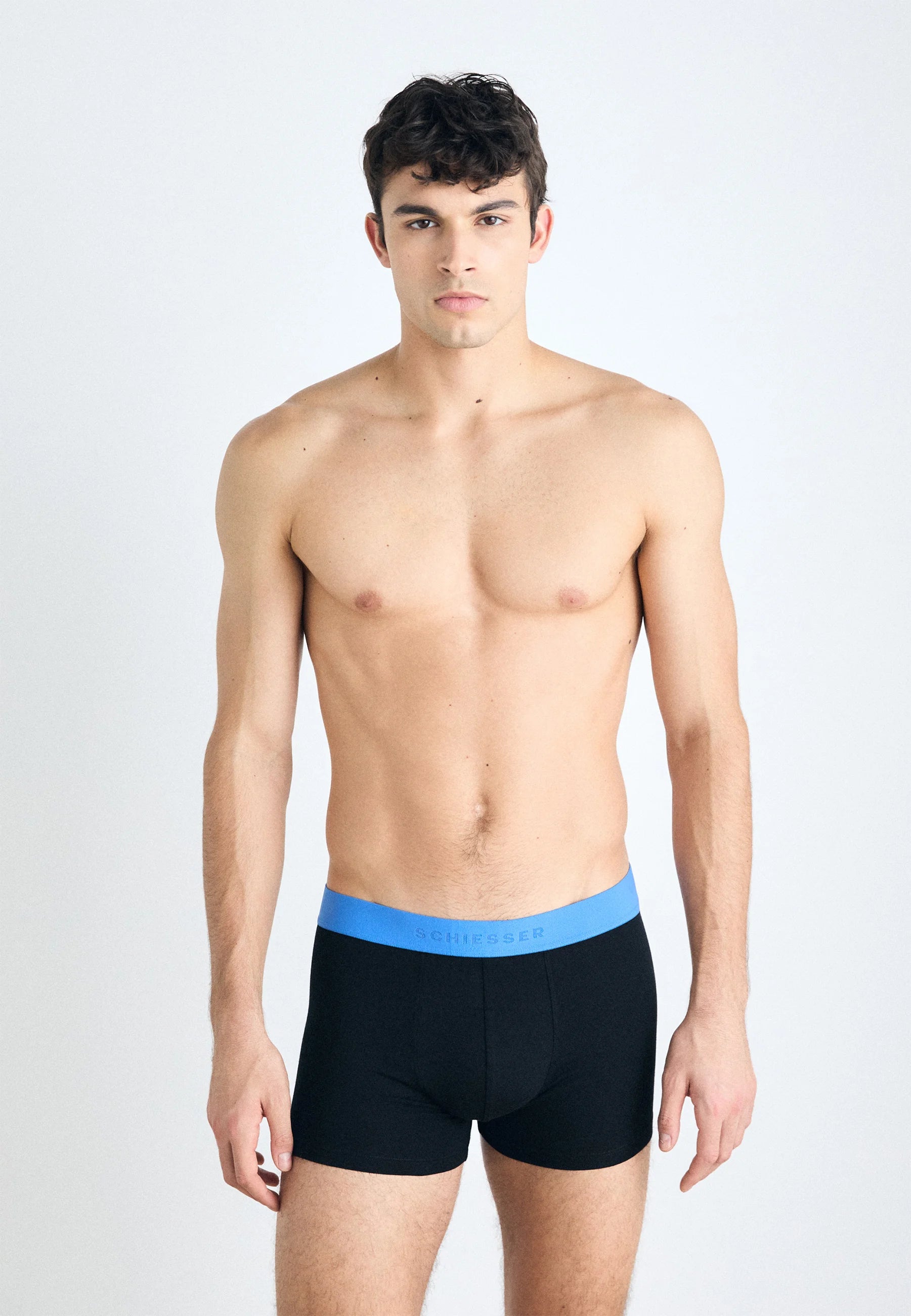 Schiesser Essential Cotton Trunks 3 Pack – tmavě zelená, modrá, černá