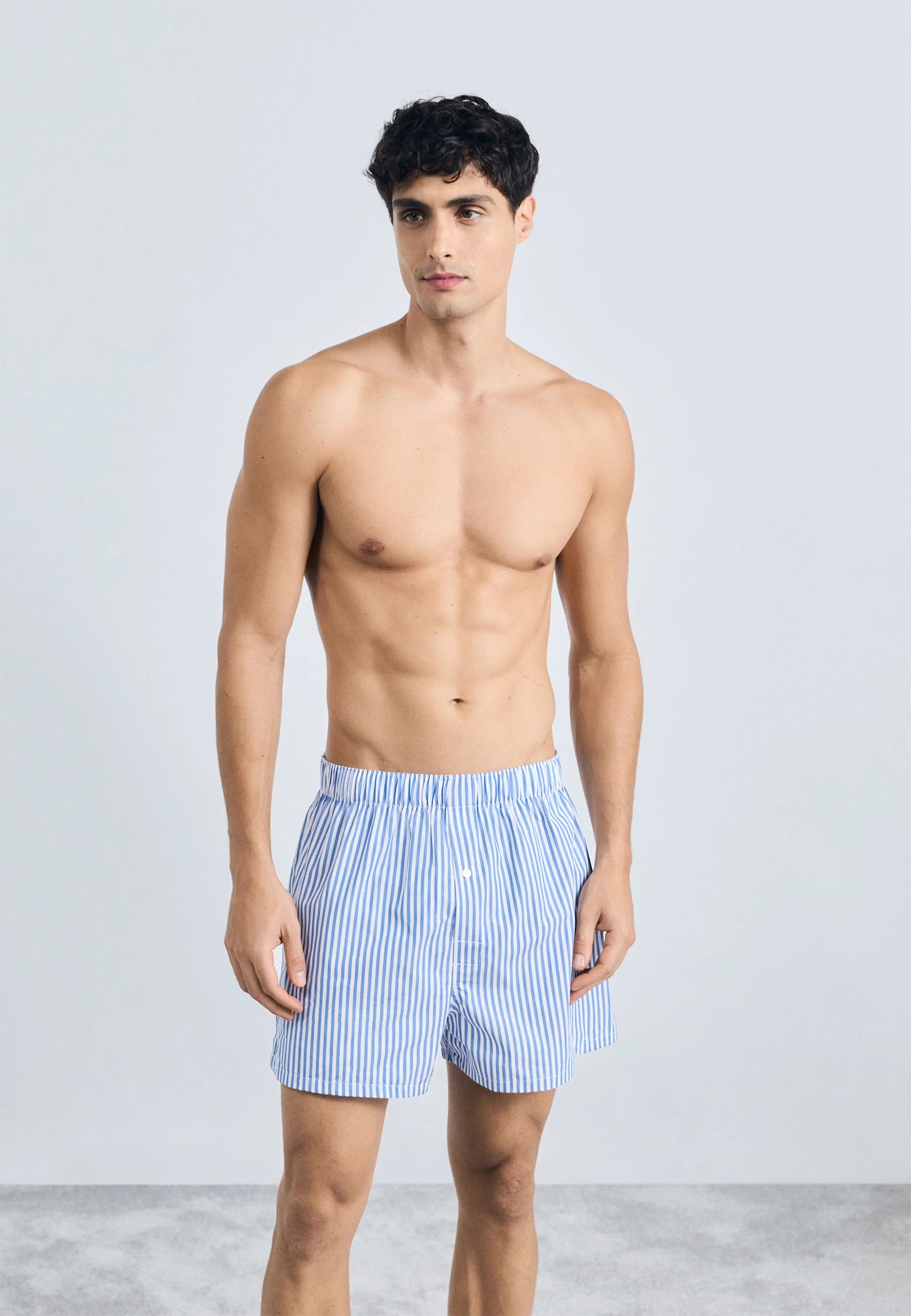 Boxerky Lacoste Loose Cotton Boxer 2 Pack – parní, bílé, tmavě modré