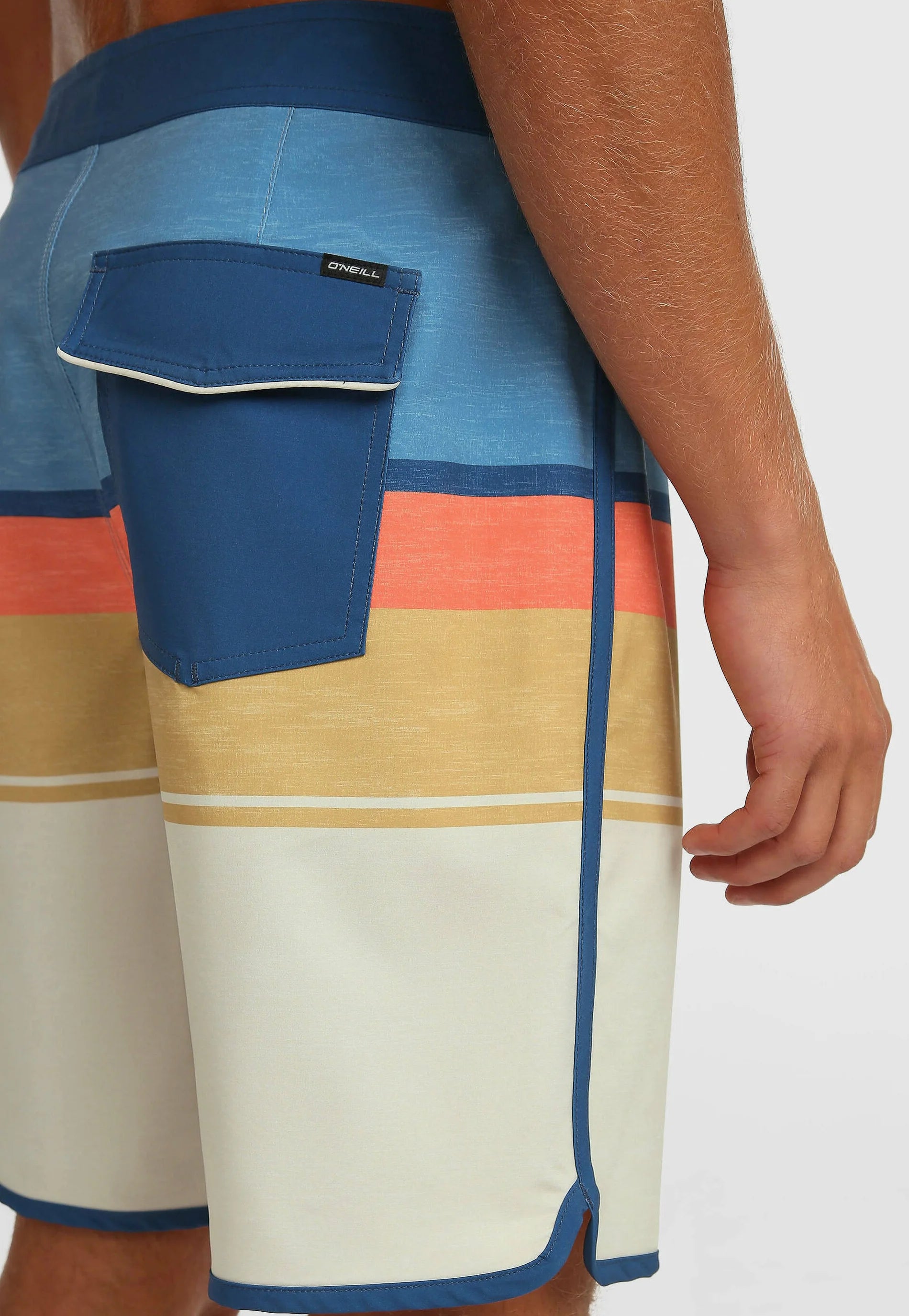 O'Neill Lennox Scallop 19 Swim Trunks – Light Khaki Lennox Scallop