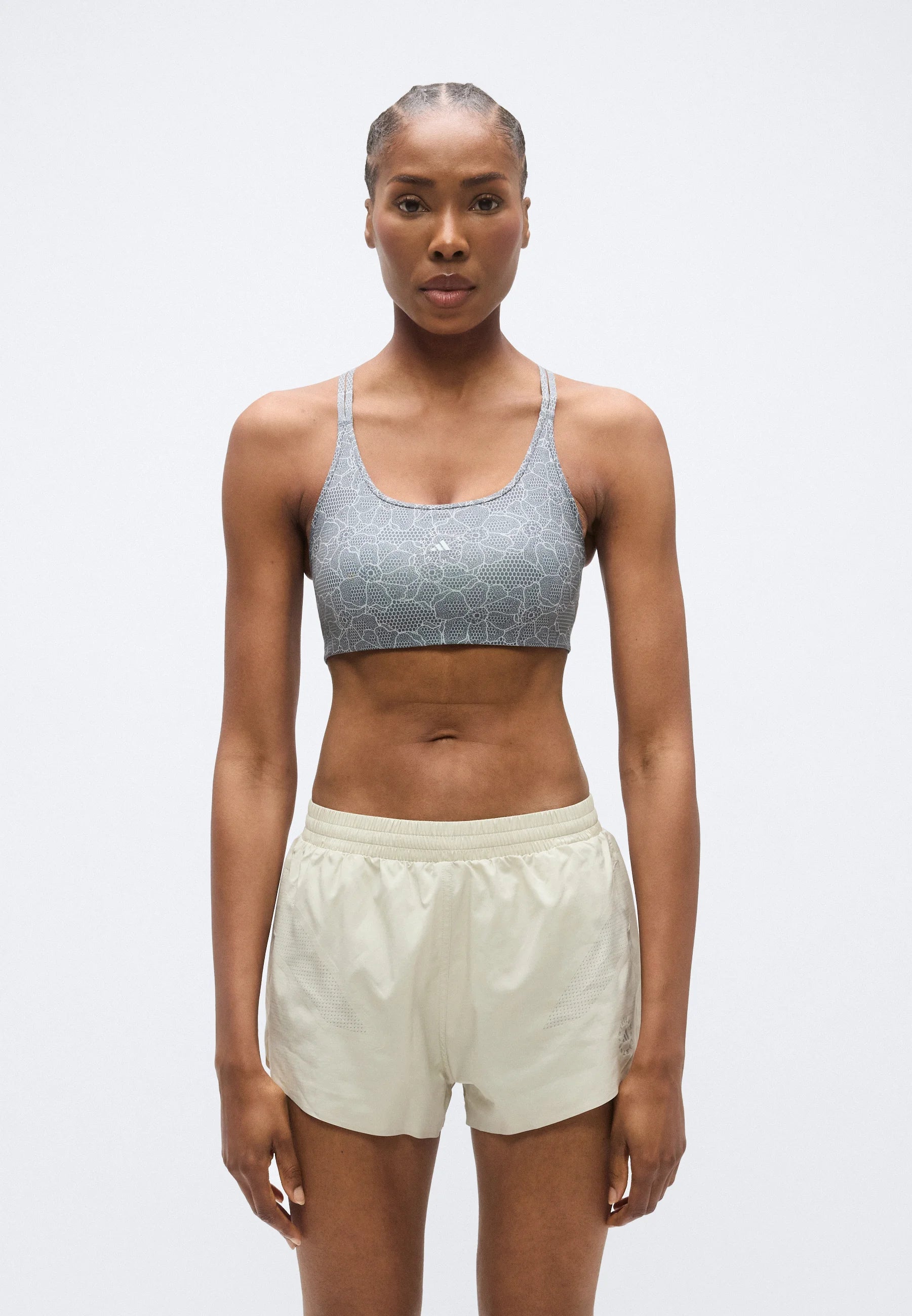 Adidas by Stella McCartney ASMC TPA M CR P Medium Support Sports Bra – Light Grey, Onix