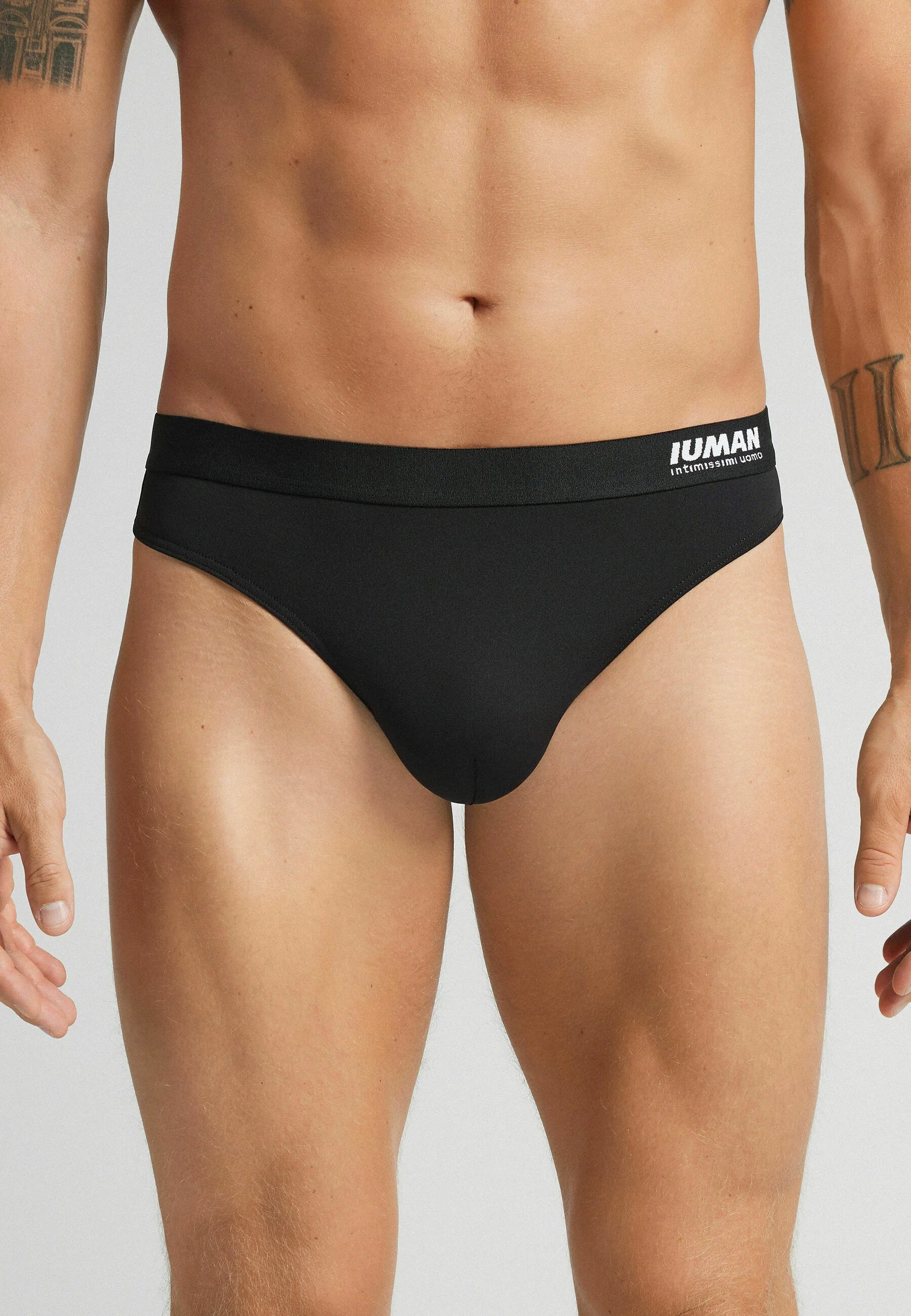 IUMAN Intimissimi Uomo G-String Logo Thong – Black