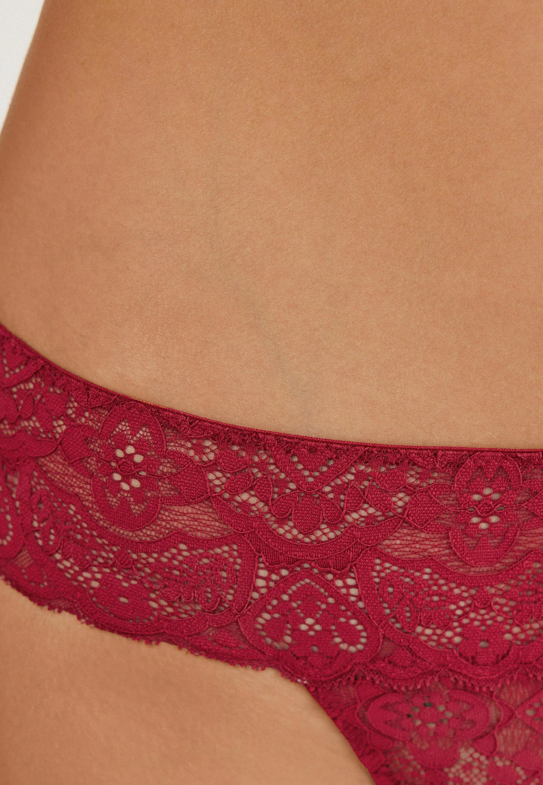 Brasilianischer Tanga von Intimissimi – Rot