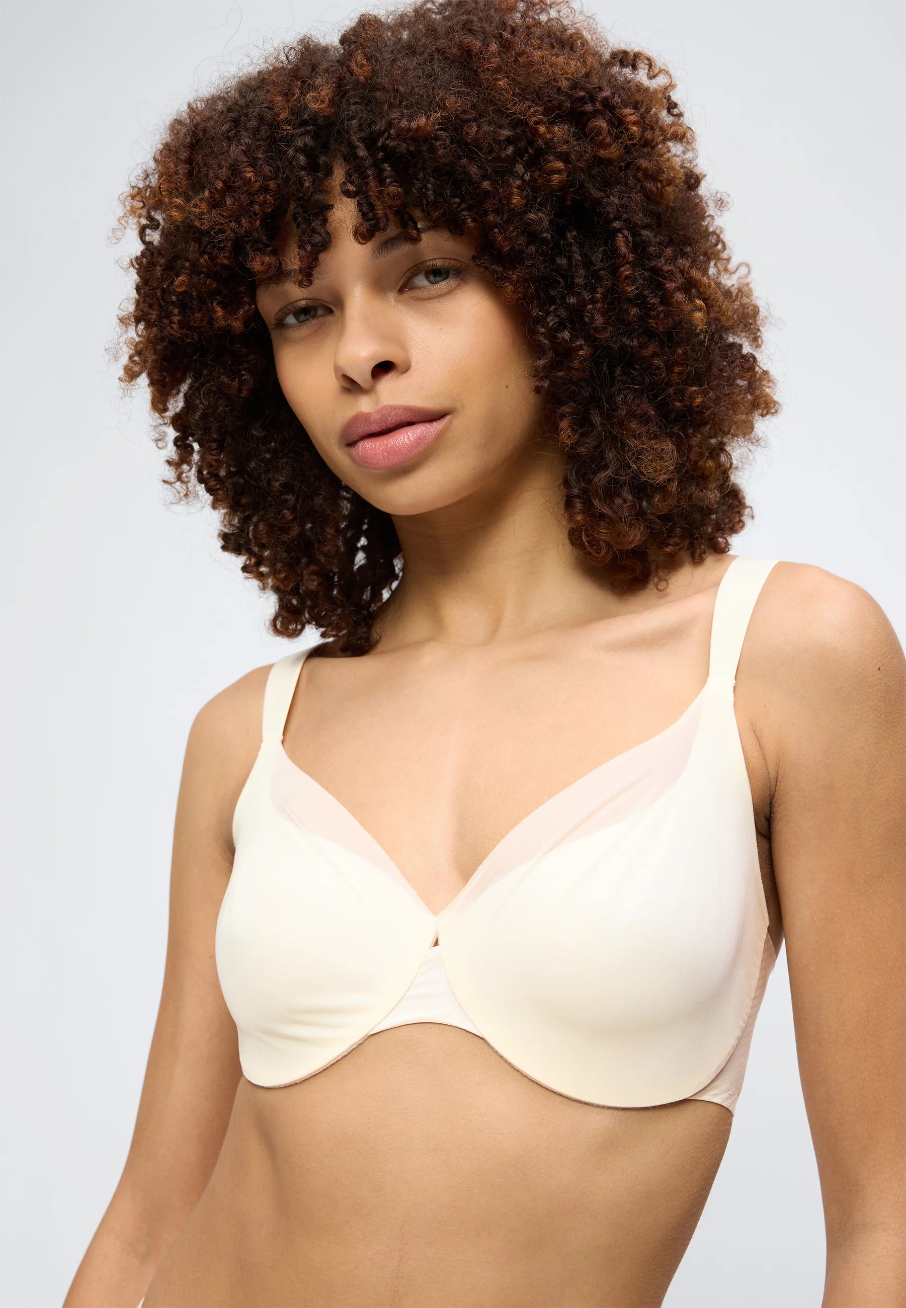 Triumph Illusion Curve T-Shirt Bra – Ecru White