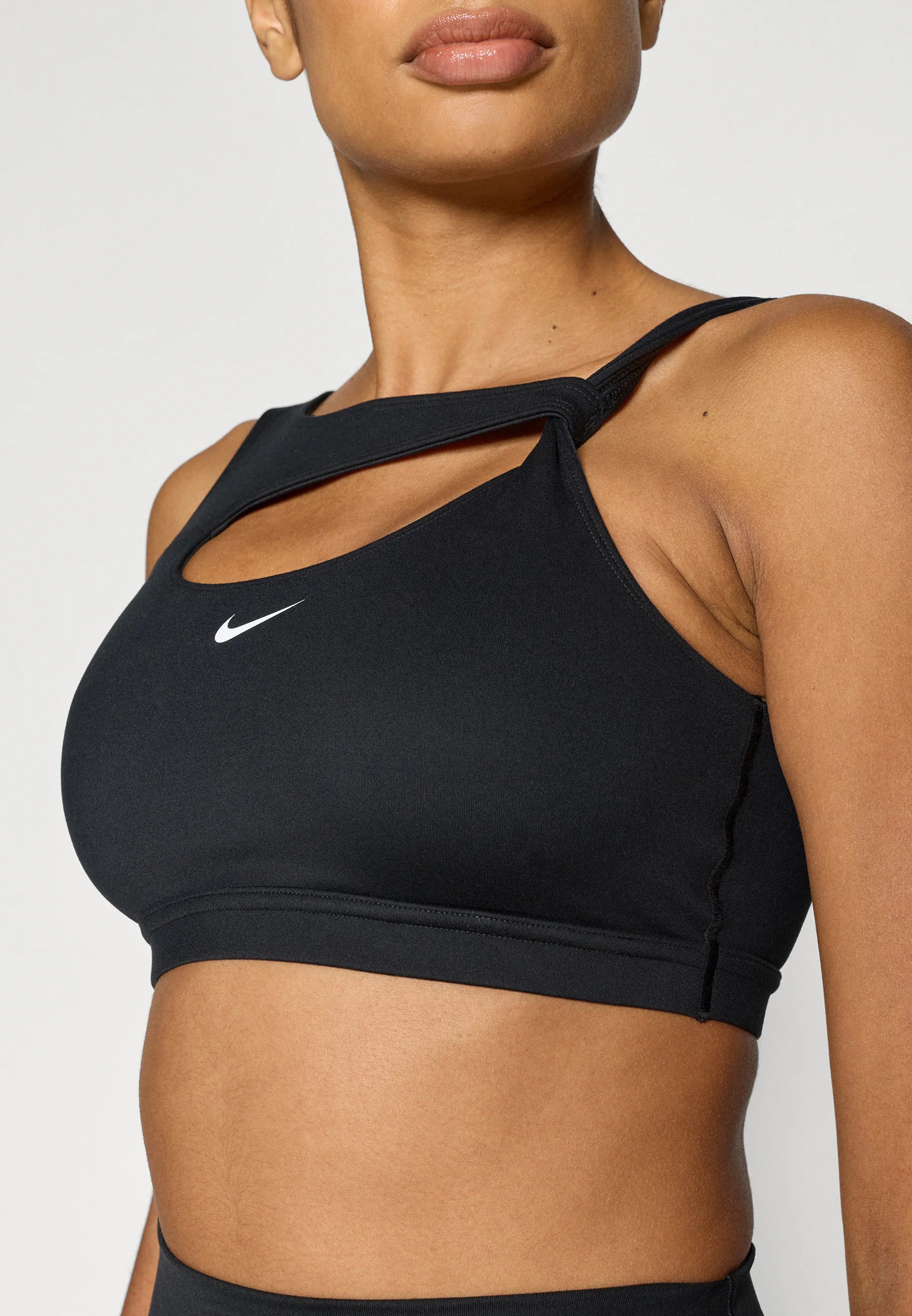 Nike Performance Alate Minimalist Light Support Bra – Black