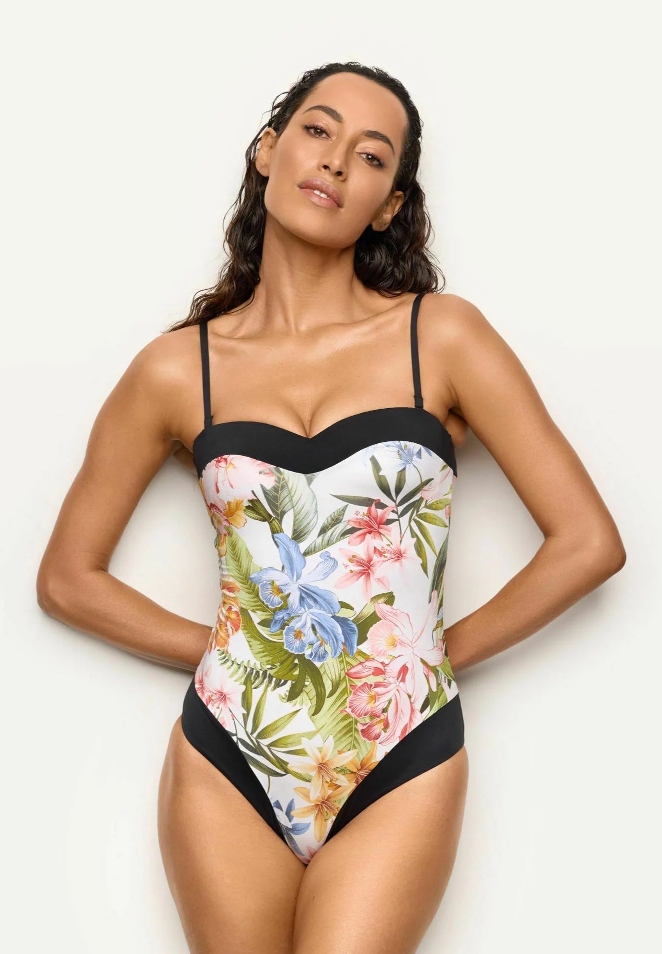 Plavky Yamamay Tahiti – vícebarevné květinové